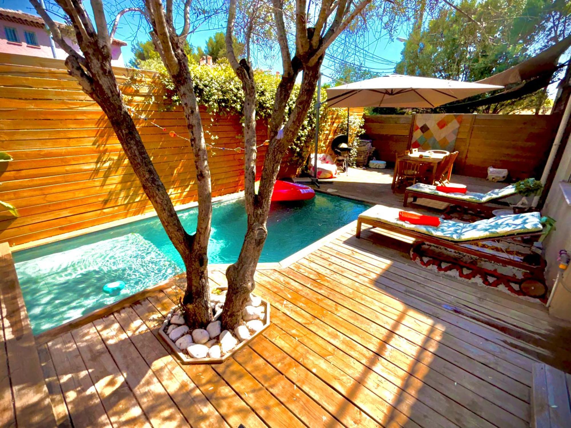 Maison Avec Piscine Et Jacuzzi Proche Des Plages 土伦 外观 照片
